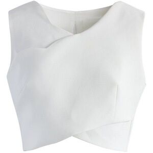 ChicWish/NWT cropped blouse Top in Off-White